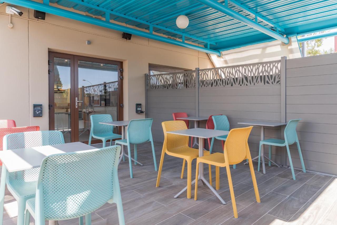 Kyriad Direct Toulon Ouest - La Seyne Sur Mer La Seyne-sur-Mer Exterior foto